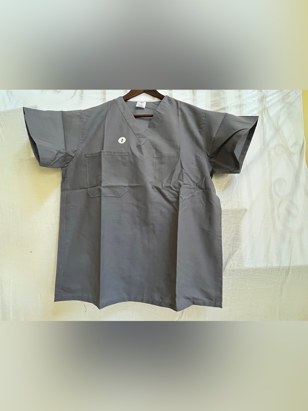 Women’s Gray V-Neck Medical Scrub Top - Classic Work Tee Sz small